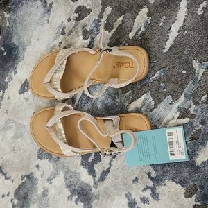 Toms sandals Women size 8